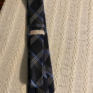 Michael Kors Black and Blue Geometric Tie